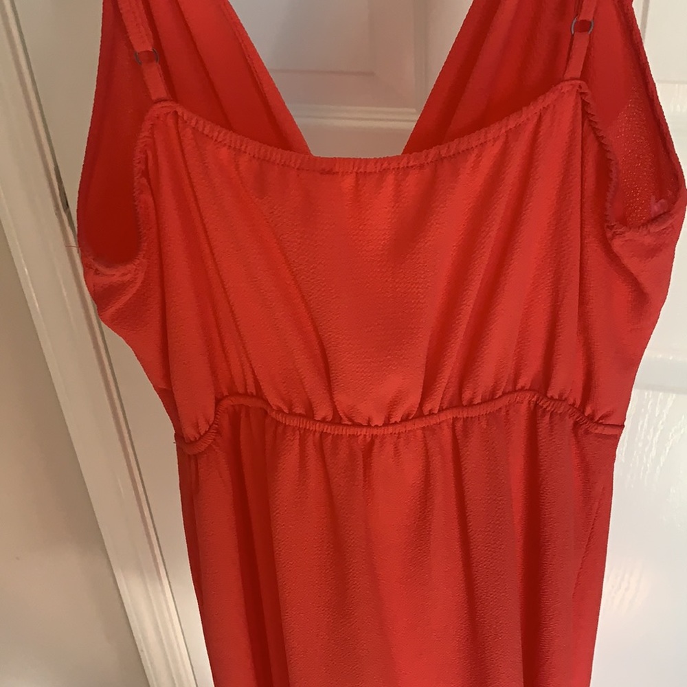 Coral ruffle dress - Picture 8 of 9
